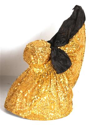 Wachauer Trachten-Goldhaube prunkvoll mit gedrehten Goldkordel und Plättchen besetzt, - Asta di natale - Arte e antiquariato