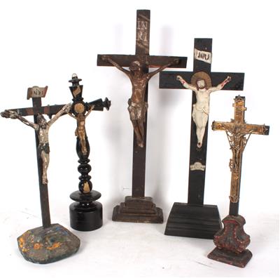 5 Standkruzifixe - Kunst, Antiquitäten und Möbel