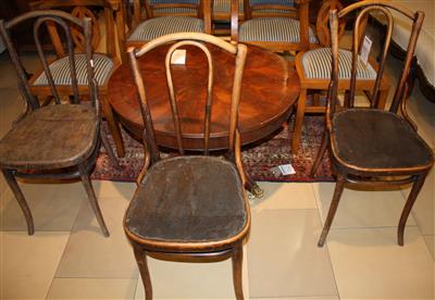 3 leicht varierende Sessel, - Arte e antiquariato