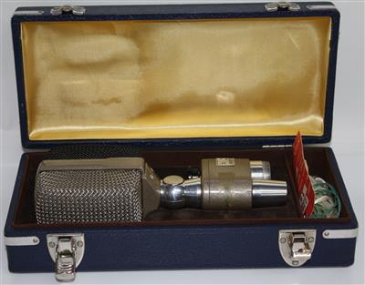 Dynamisches Richtmikrophon AKG D20 - Asta di natale - Arte e antiquariato