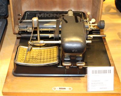Alte Schreibmaschine - Kunst, Antiquitäten und Möbel