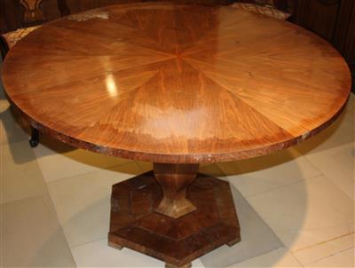 Runder Tisch im BM-Stil, - Kunst, Antiquitäten und Möbel