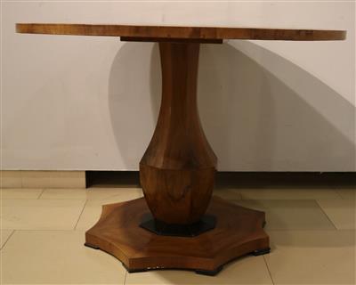 Runder Tisch im Biedermeier - Stil, - Kunst, Antiquitäten und Möbel online auction