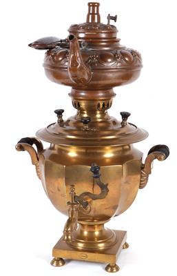 1 Russisches Holzkohlensamovar, 1 Heißwasserkanne mit Rechaud, - Antiques and art