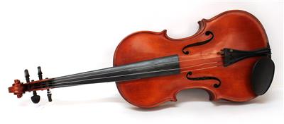 Eine böhmische Geige - Antiques and art