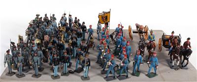 Sammlung von ca. 165 Zinnsoldaten, 26 Pferde - Christmas auction - Art and Antiques
