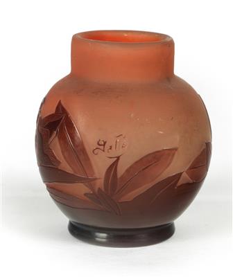 Zierliche Vase - Kunst, Antiquitäten und Möbel
