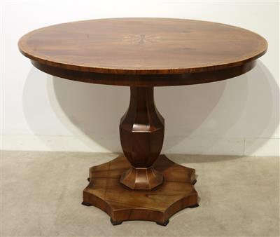 Ovaler Tisch im BM-Stil - Asta di natale