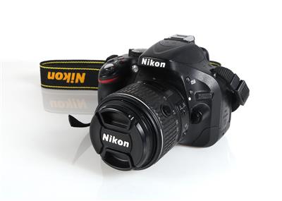 Nikon D5200 Kit - Kunst, Antiquitäten, Möbel und Technik