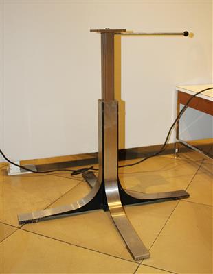 Tischgestell im Stile von Osvaldo Borsani, - Kunst, Antiquitäten, Möbel und Technik
