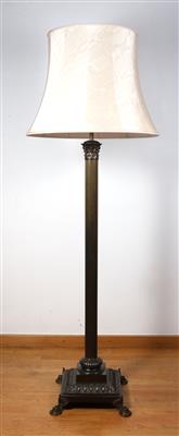 Bodenstandlampe in klassischer Stilform - Antiques and art