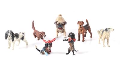 Konvolut 7 Tierfiguren "Hunde" - Kunst, Antiquitäten, Möbel und Technik