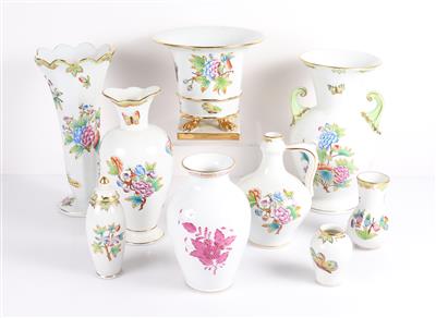 Konvolut aus 9 Verschiedenen Vasen und Väschen - Arte e antiquariato