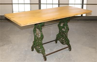 Seltenes und ungewöhnliches Modell eines Tisches mit gusseisernem Gestell - Kunst, Antiquitäten, Möbel und Technik