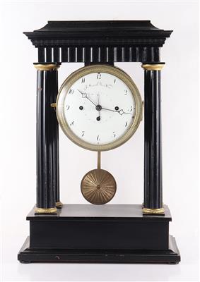 Biedermeier Kommodenuhr "J. Straub B in Wien" - Kunst, Antiquitäten, Möbel und Technik