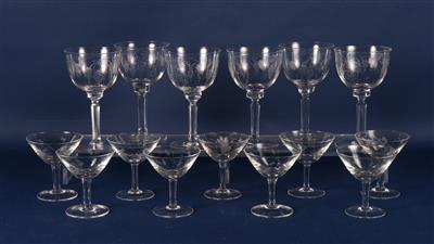 6 Weißweingläser und 9 Likörglaser der 50er Jahre - Silver, Art, Antiques, Furniture