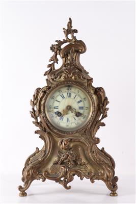 Kaminuhr im franz. Louis XV-Stil - Stříbro, umění, starožitnosti, nábytek