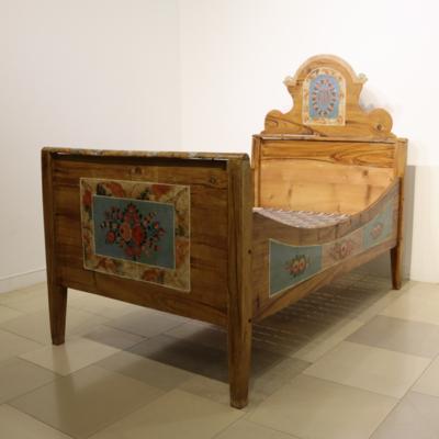 Bäuerliches Kinderbett - Kunst, Antiquitäten, Möbel und Technik