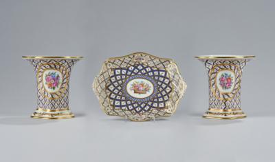 Paar Vasen, Henkelkorb, Sächsische Porzellanmanufaktur, - Art, antiques, furniture and technology