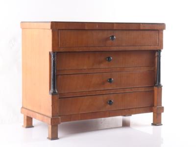 Biedermeier Modellkommode - Art, antiques, furniture and technology