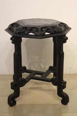 8-eckiges asiatisches Tischchen - Arte, antiquariato, mobili e tecnologia