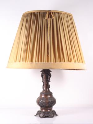 Große Tischlampe in asiatischer Stilform - Kunst, Antiquitäten, Möbel und Technik