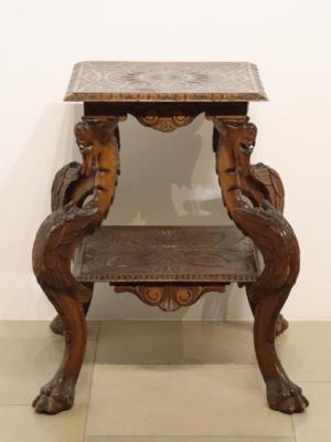 Quadratischer Historismus Beistelltisch - Art, antiques, furniture and technology