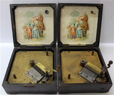 2 Plattenspieldosen - Antiques and art