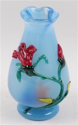 Vase mit appliziertem Blumenzweig, - Antiquitäten & Bilder
