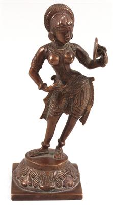 Indien: Figur einer Tänzerin - Antiques and Paintings