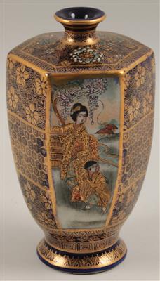 Satsuma-Vase, - Antiques and Paintings