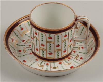 Dekor-Tasse mit Untertasse, - Antiques and Paintings