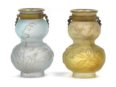 1 Paar kleine Vasen - Antiquitäten & Bilder<br>Schwerpunkt Druckgrafik