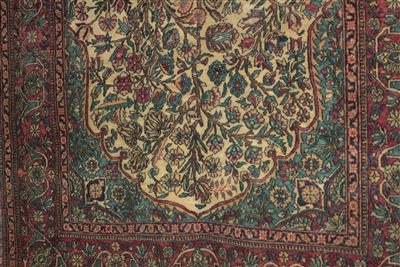 Isfahan Nadjafabad ca. 206 x 142 cm, - Antiques and Paintings