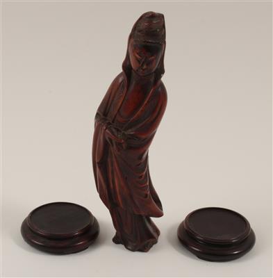Guanyin, - Antiques and Paintings