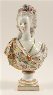 Büste der Marie Antoinette, - Antiques and Paintings