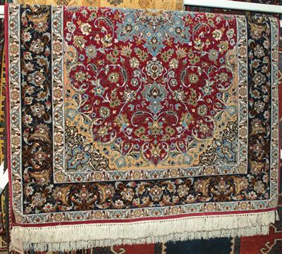 Isfahan ca. 170 x 110 cm, - Winter-Auktion (Antiquitäten, Bilder, Möbel, Teppiche, Design)