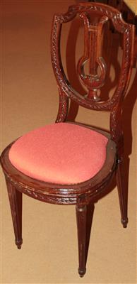 Satz von 4 Sesseln im Louis seize Stil, - Saisonabschluß-Auktion Bilder Varia, Antiquitäten, Möbel, Teppiche und Design