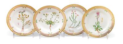 Flora Danica bread plates, - Starožitnosti - Nábytek, Sochařská díla, Sklo a Porcelán