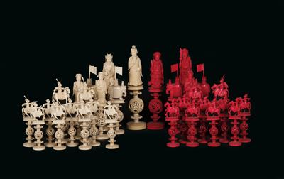 31 ‘Puzzle-Ball’ Chess Figures, Canton, China, Late 19th Century - Antiquariato e mobili