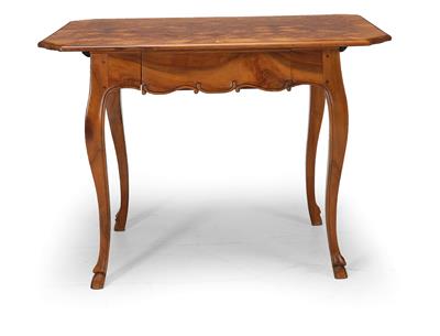 A Baroque Table, - Antiquariato e mobili