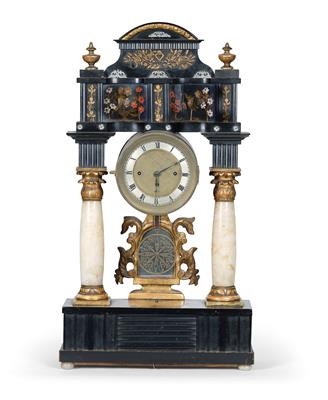 A Biedermeier Portal Clock with Musical Mechanism - Antiquariato e mobili