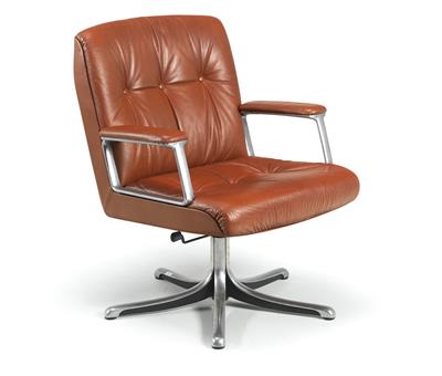 An Office Chair Mod. No. P 126, - Antiquariato e mobili
