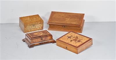 A Set of 4 Different Boxes, - Antiquariato e mobili