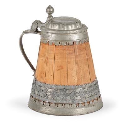 A Rare Pine Tankard (‘Daubenkrug’), - Antiquariato e mobili