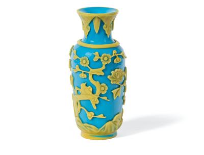 A Vase, Beijing, China, Four-Character Mark Tongzhi, Early 20th Century - Antiquariato e mobili