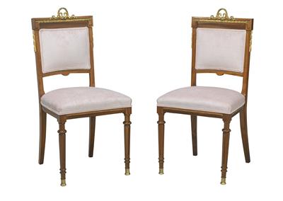Paar neoklassizistische Sessel, - Asiatika, Antiquitäten und Möbel