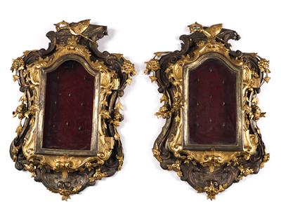 A pair of frames for votive gifts, - Asiatics, Works of Art and furniture