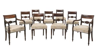 A set of 2 armchairs and 7 chairs, - Mobili