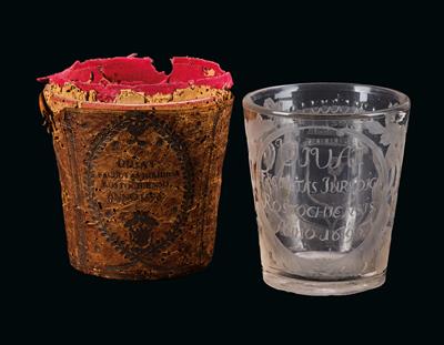 A Baroque Beaker with Original Leather Sleeve and Dedication “VIVAT FACULTAS JURIDICA ROSTOCHJENSIS ANNO 1696” on Beaker and Cover, - Antiquariato